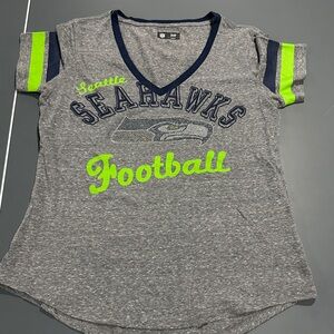 NFL Seattle Seahawks Women's Gray and Green Tee
